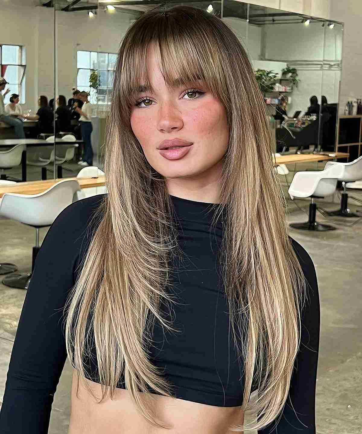 Long Layered Hair with Bangs: 2025’s Top Trend for Volume & Style